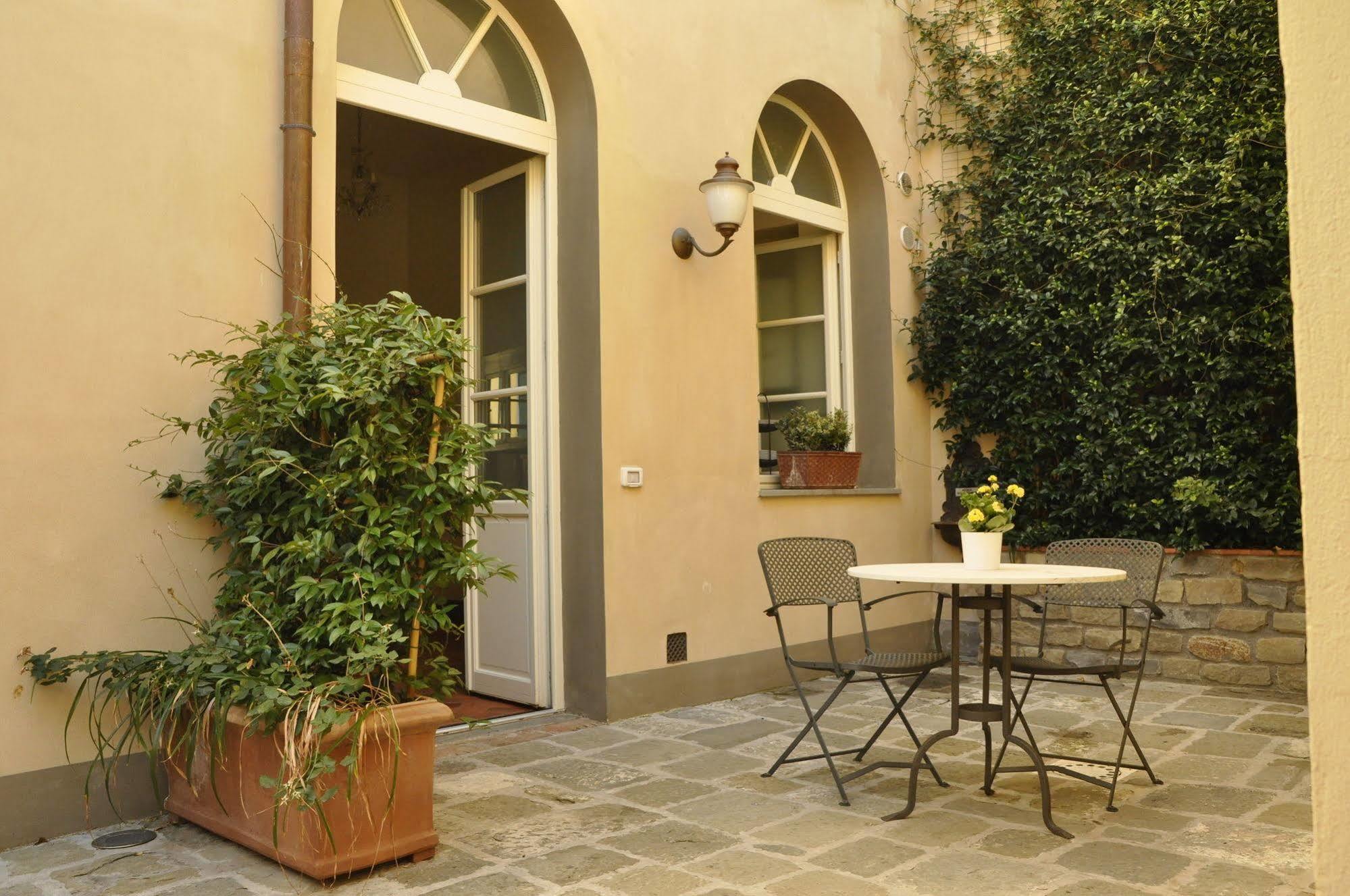Locanda San Marco Residenza Caluri Pistoia Exterior foto